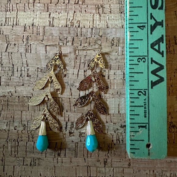 Gold Leaf Style Earrings - Picture 4 of 4